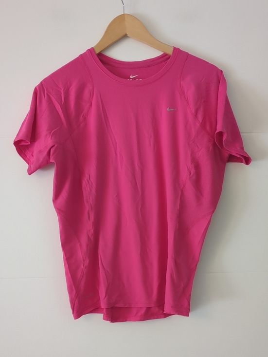 Nike Tops - Nike Women’s Hot Pink Short Sleeve Athletic Running Gym Yoga Outdoor Hiking Tee